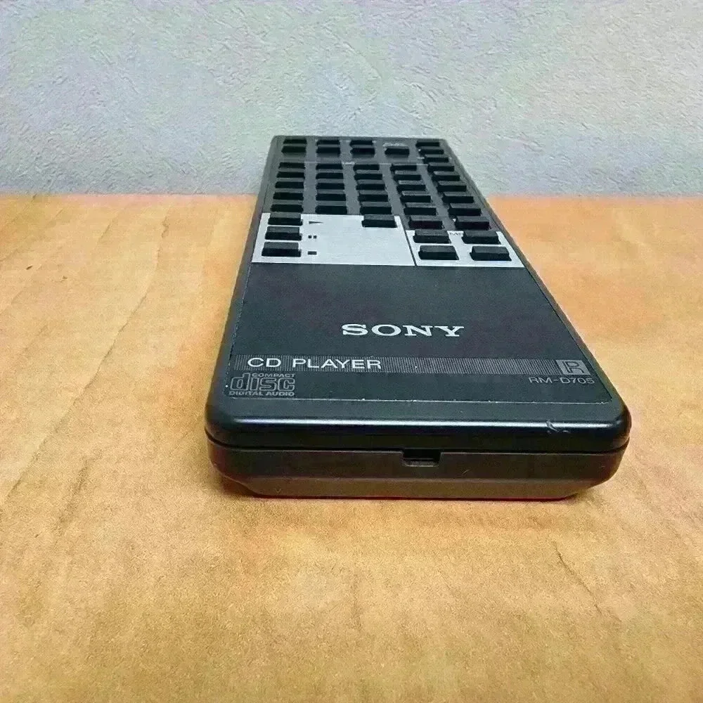 Sony RM-D705 Remote Control 5-Disc CD Player WORKING